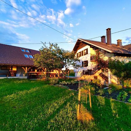 Villa Tourist Farm Strle Cerknica Exterior foto
